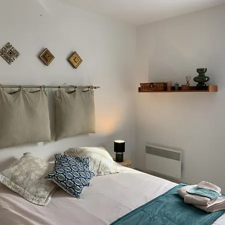 Bel A 100 Metres De La Apartment
